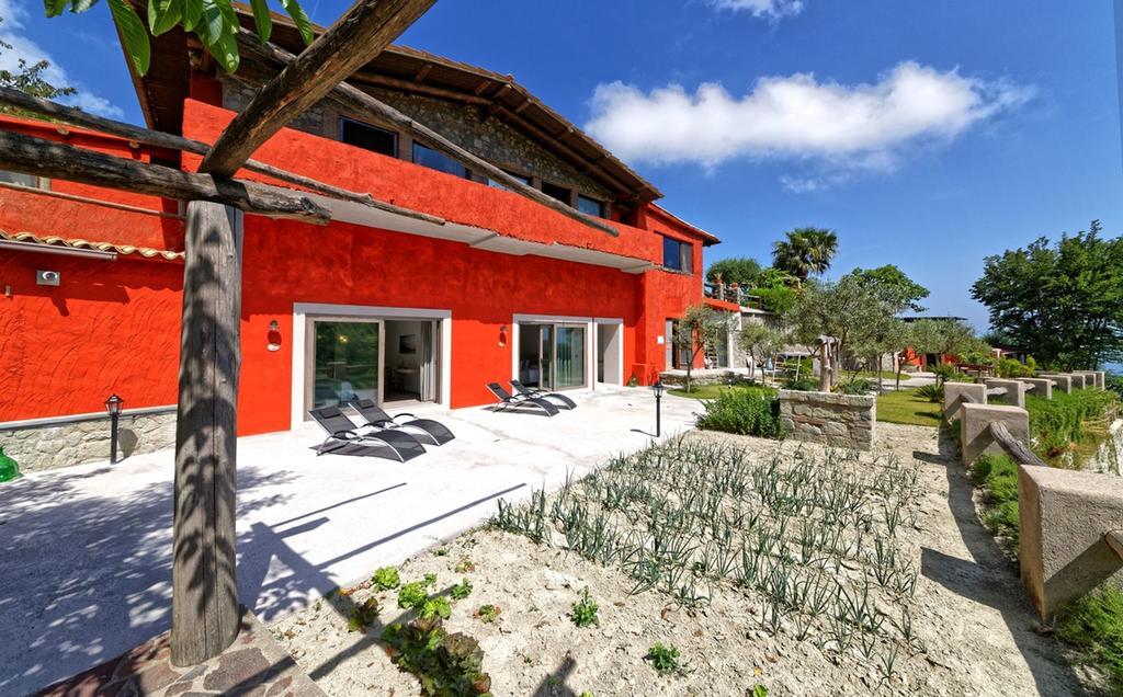 Agriturismo Pera Di Basso Казамиччола-Терме Экстерьер фото