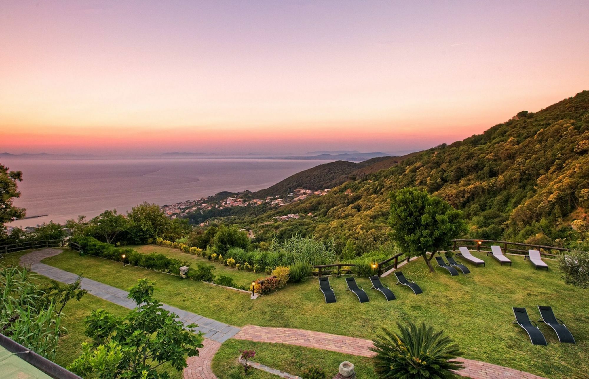 Agriturismo Pera Di Basso Казамиччола-Терме Экстерьер фото